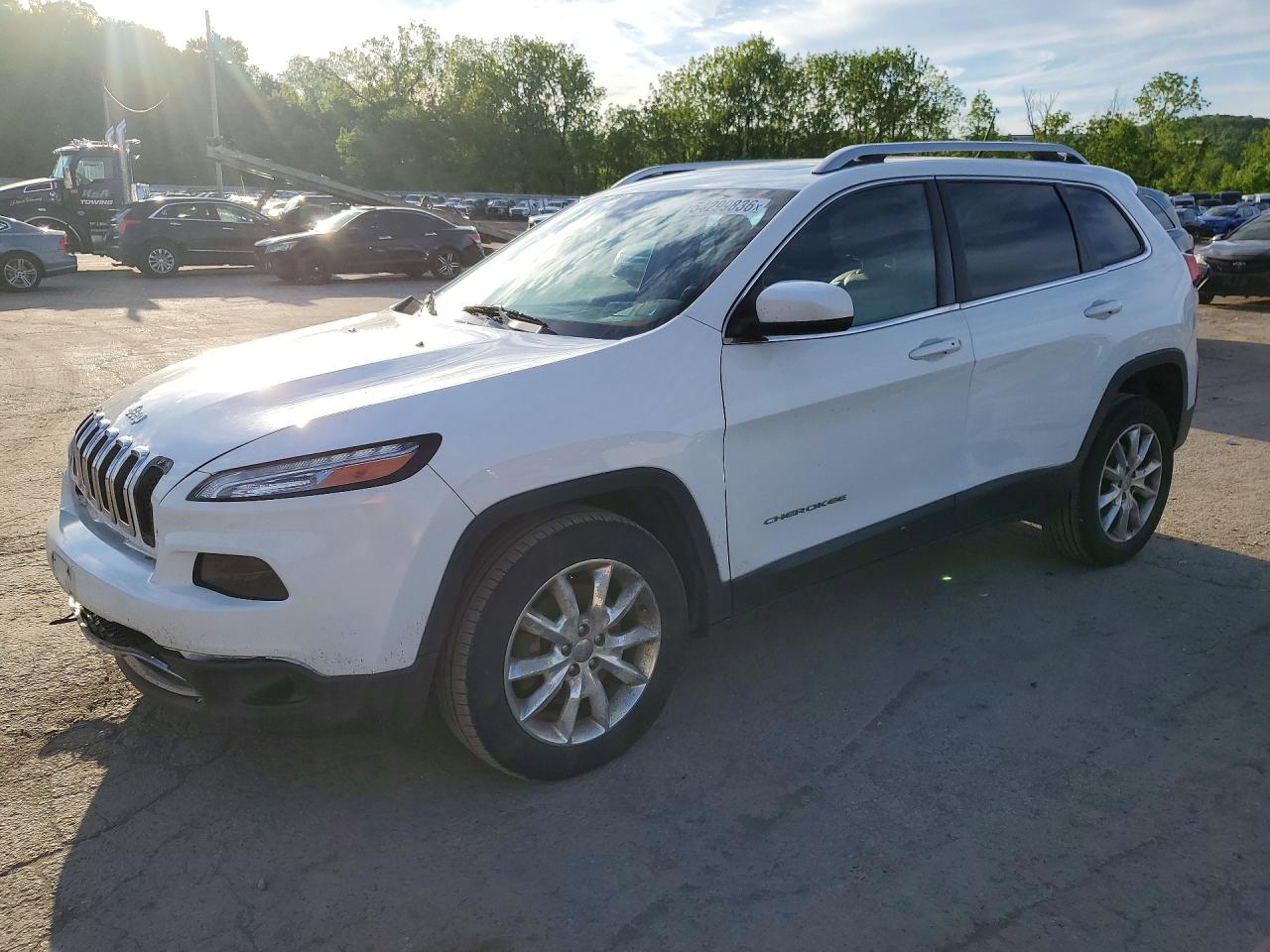 Salvage Jeep Cherokee Image