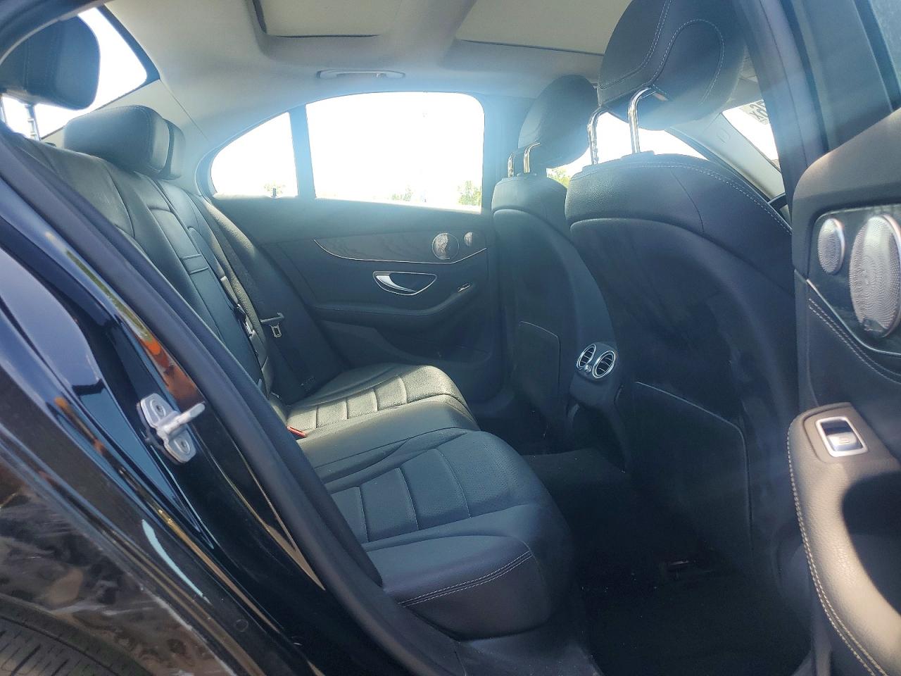 Mercedes-Benz C-Class 300 4matic