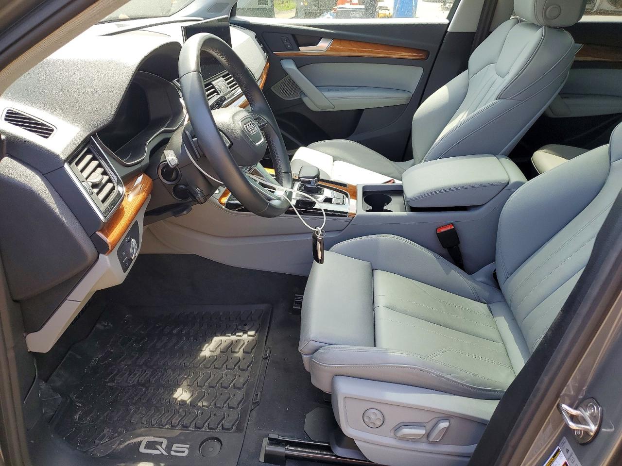 Audi Q5 Premium Plus 55