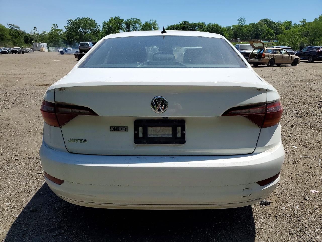 Volkswagen Jetta S
