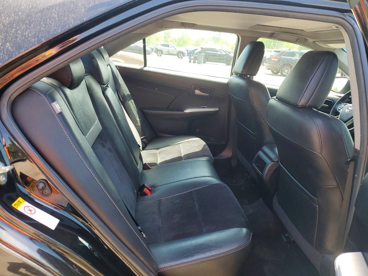 Toyota Camry Se V6