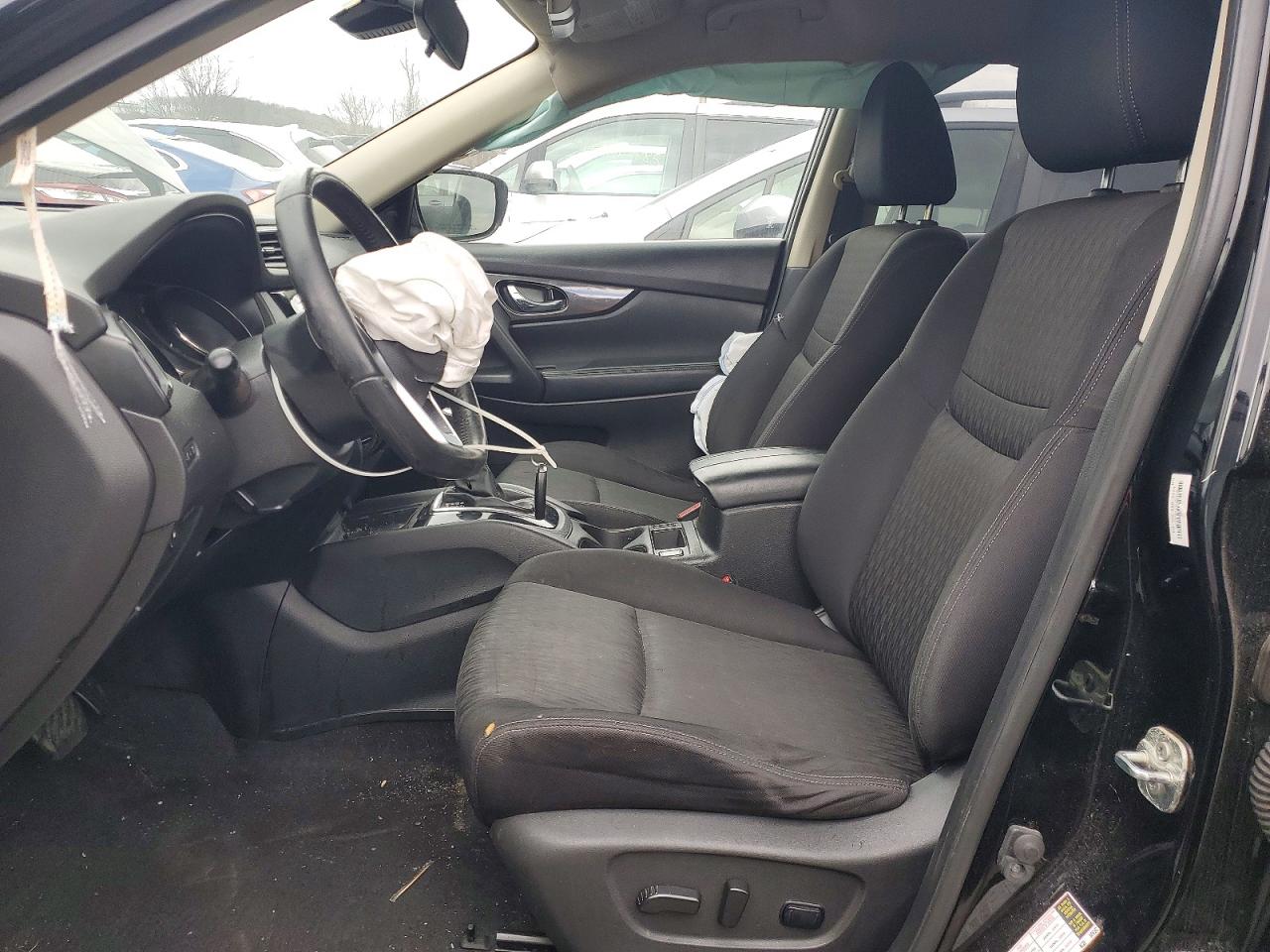 Nissan Rogue Sv