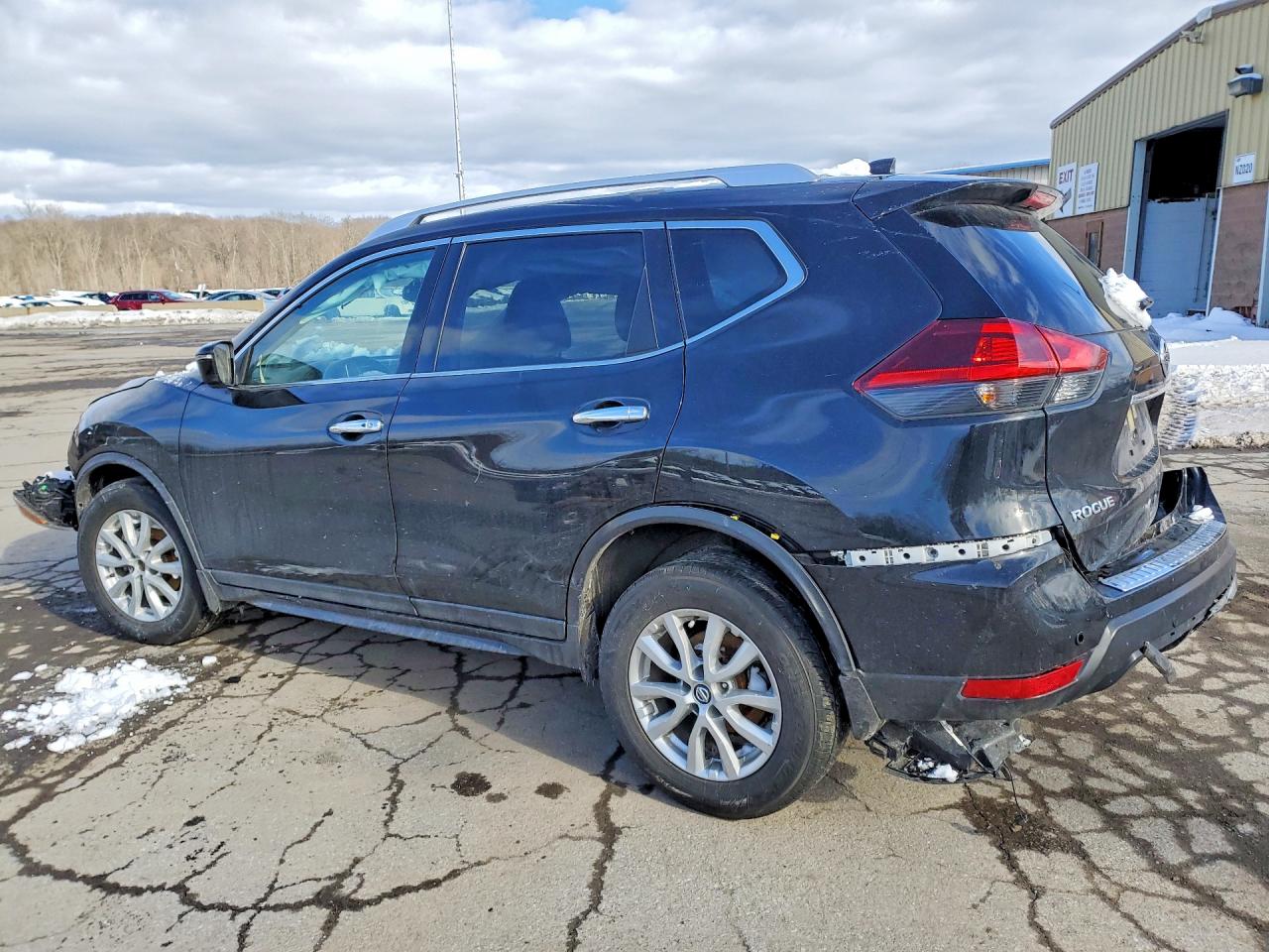 Nissan Rogue Sv