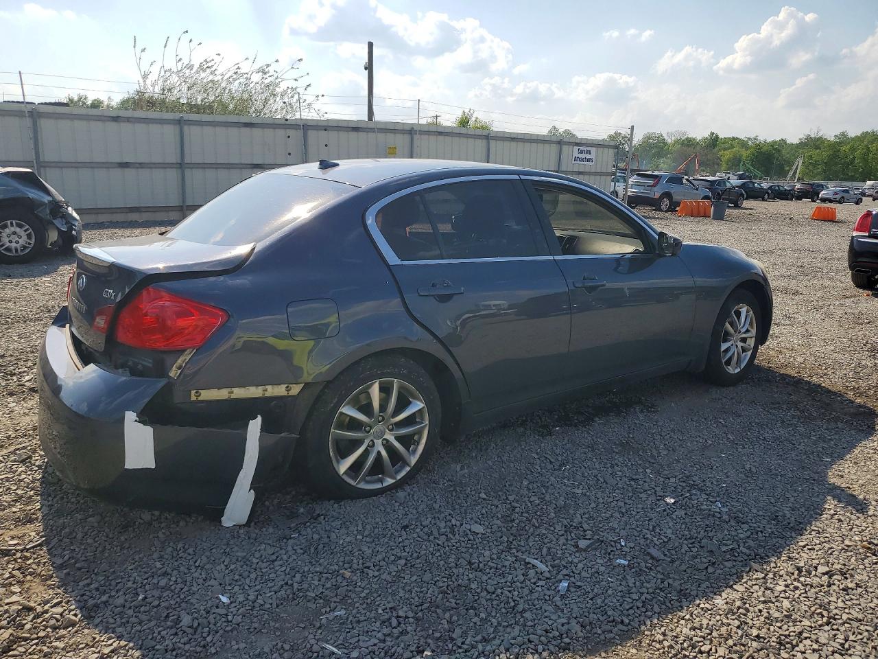 Infi G37