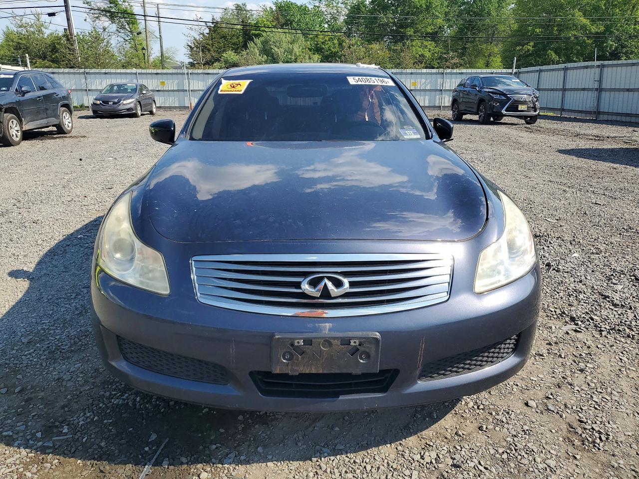 Infi G37