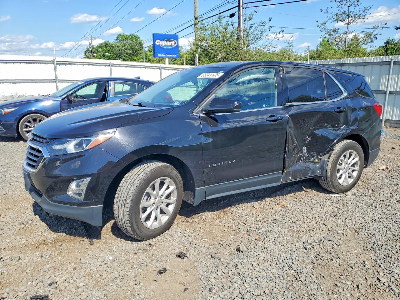 Salvage Chevrolet Equinox Image