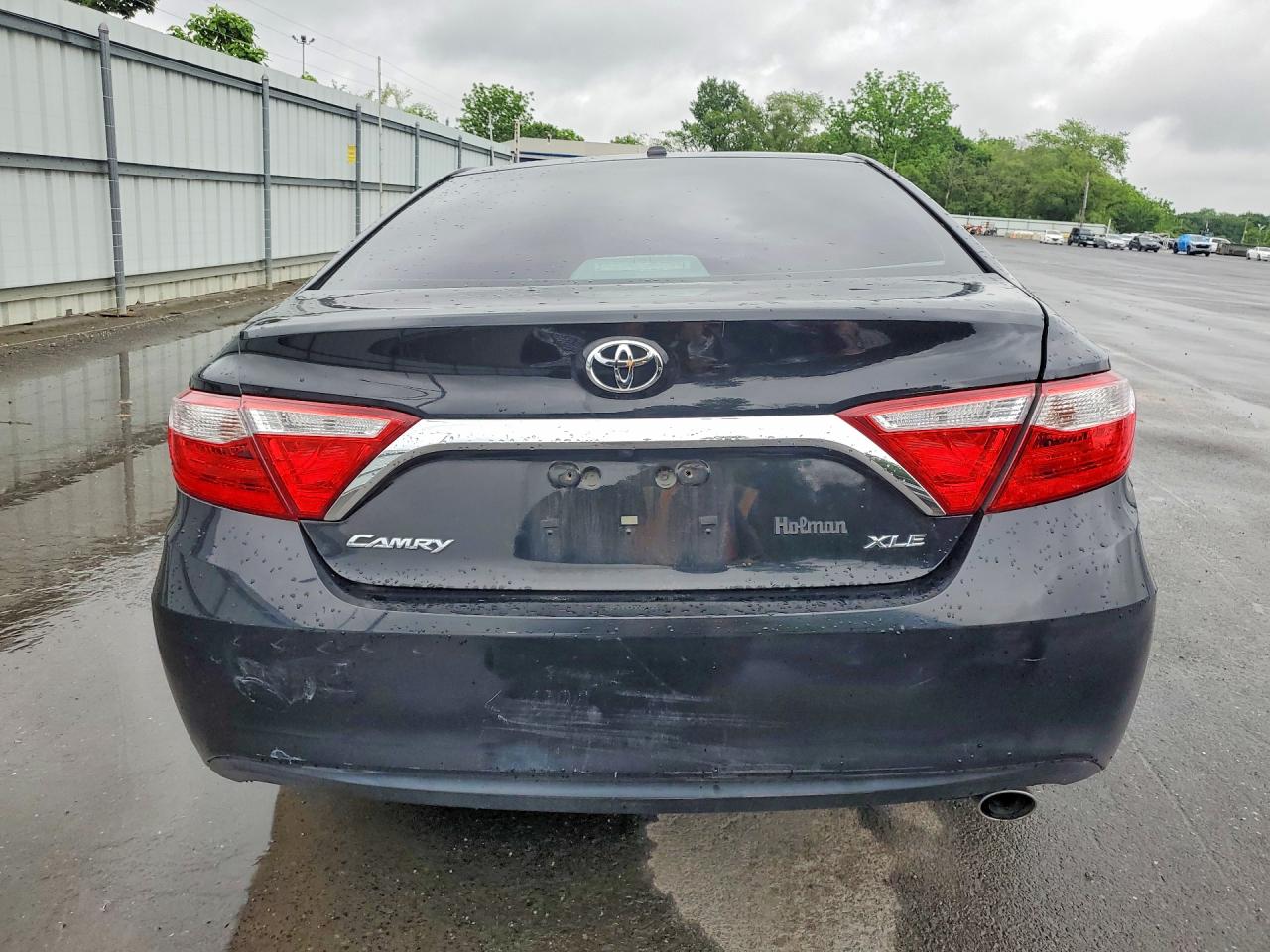 Toyota Camry Xle