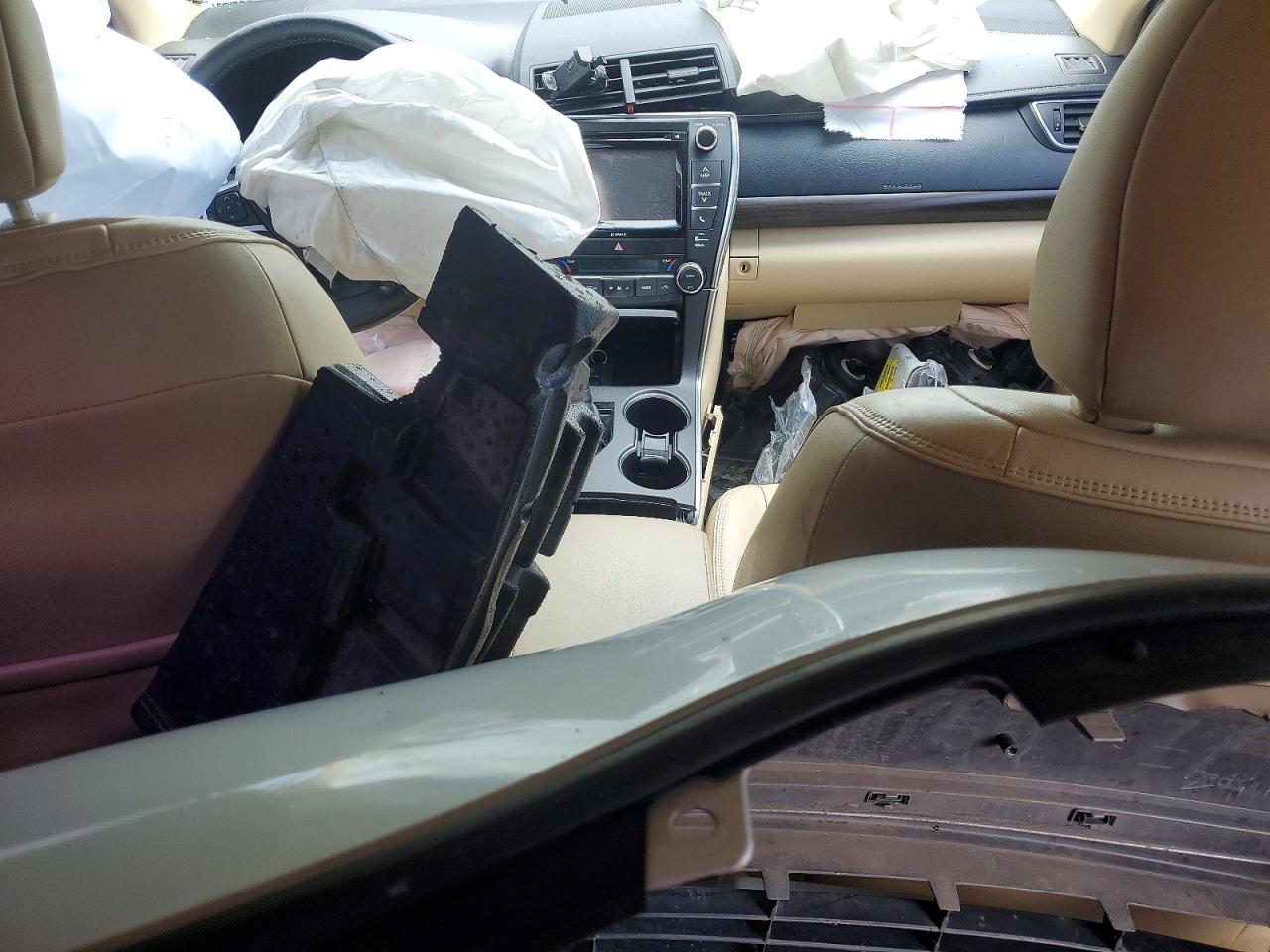 Toyota Camry Xle