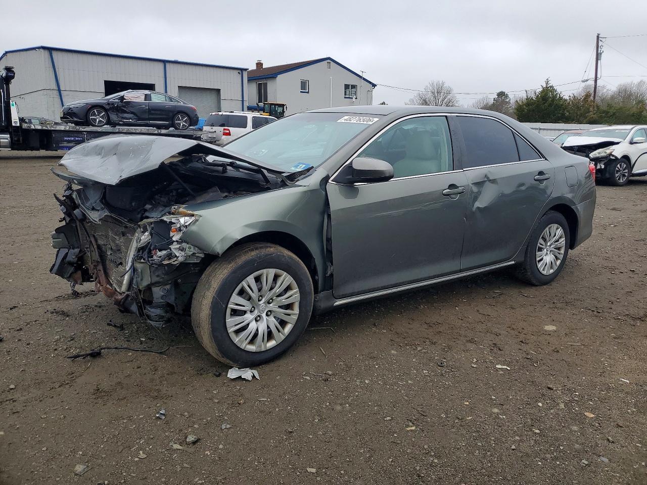 Salvage Toyota Camry Image