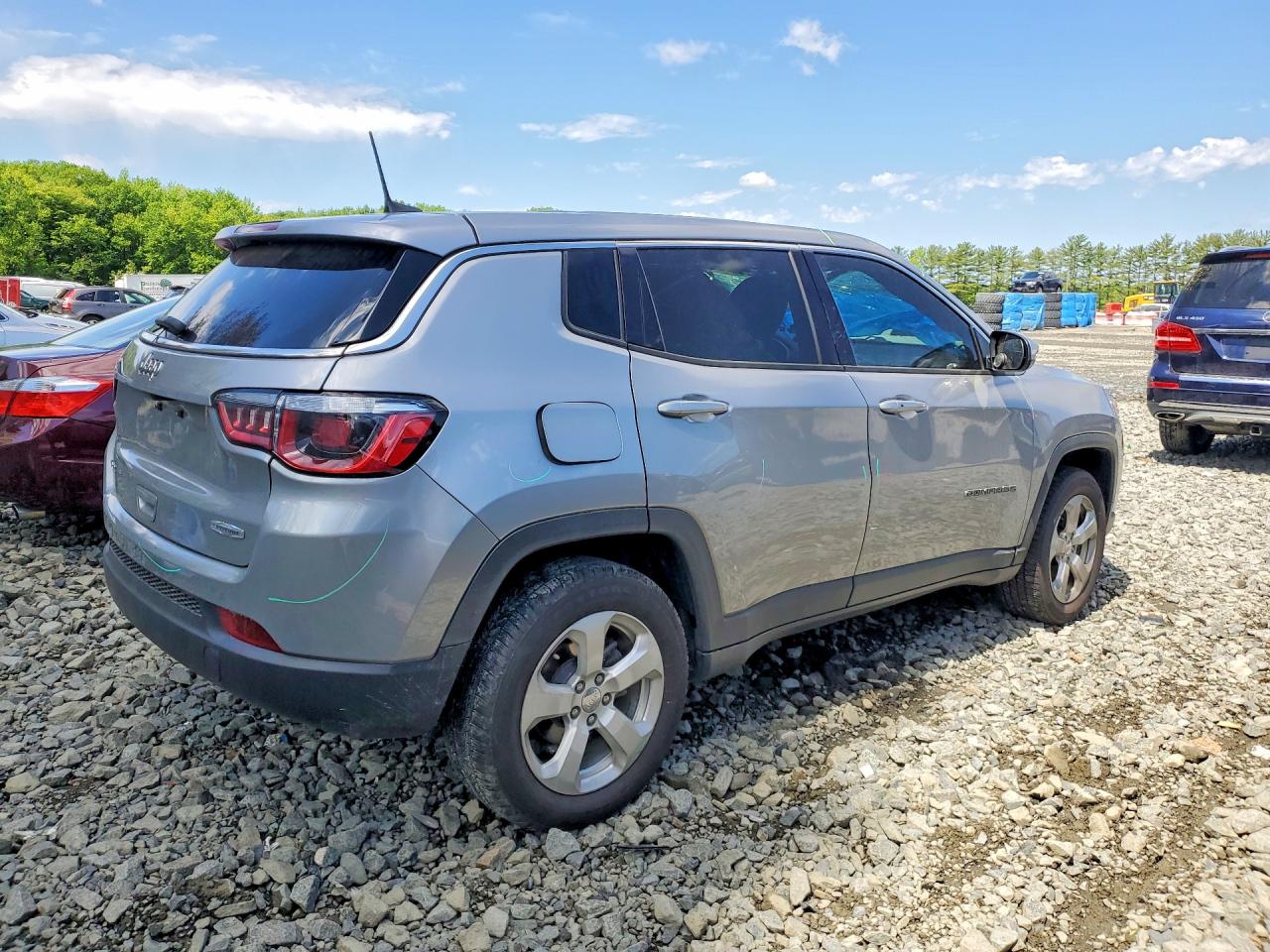 Jeep Compass Latitude