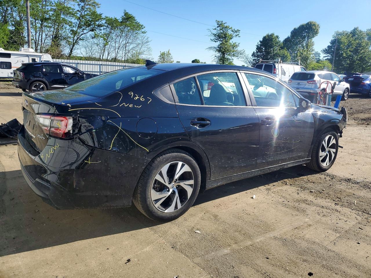 Subaru Legacy Premium