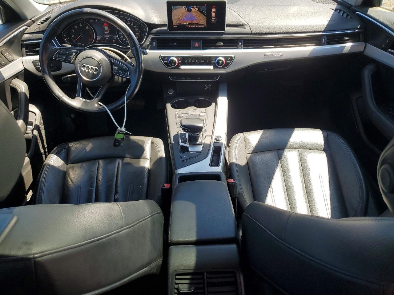 Audi A4 Premium