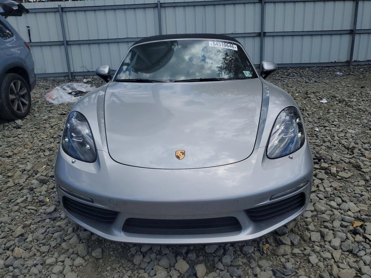 Porsche Boxster Base