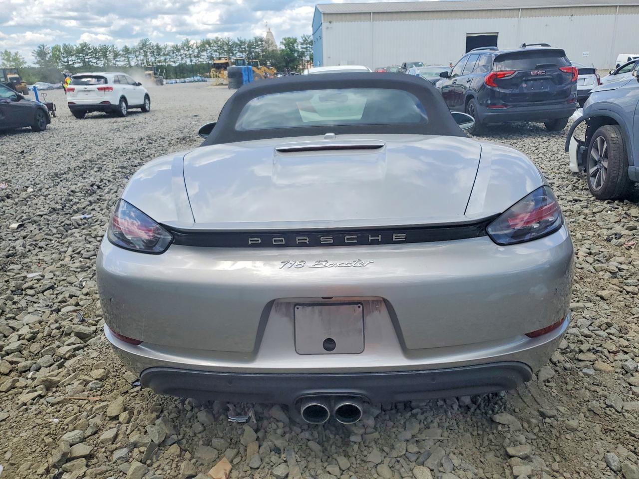 Porsche Boxster Base
