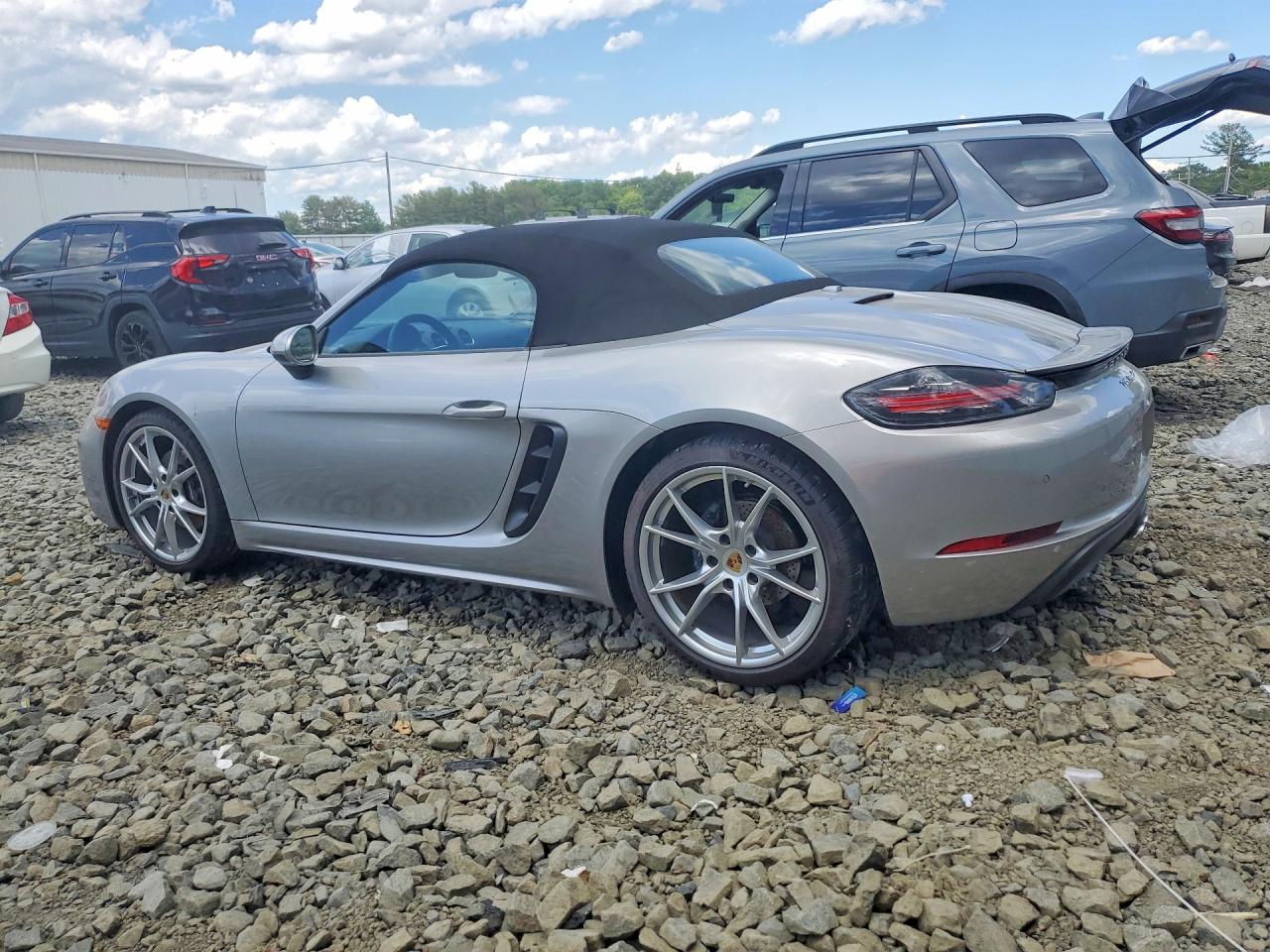 Porsche Boxster Base
