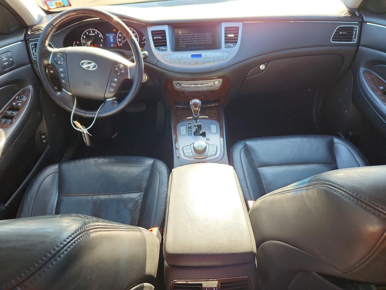 Hyundai Genesis 4.6l