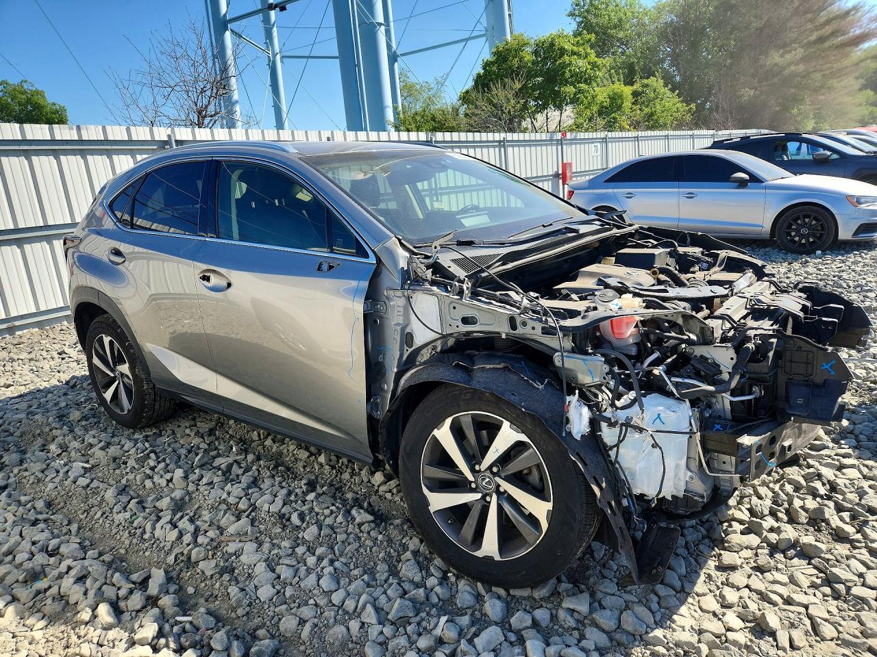 Lexus NX Base