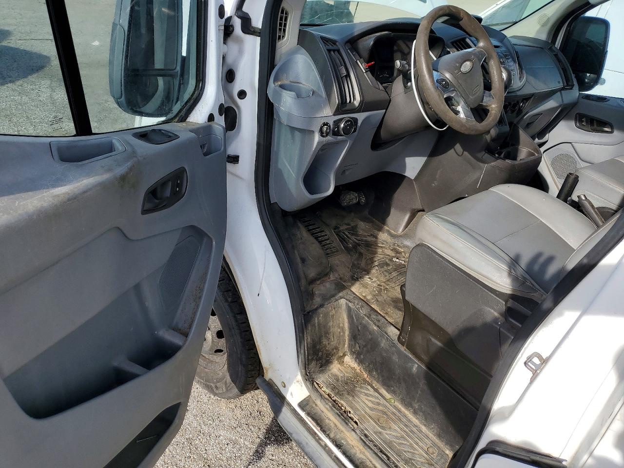 Ford Transit T-350