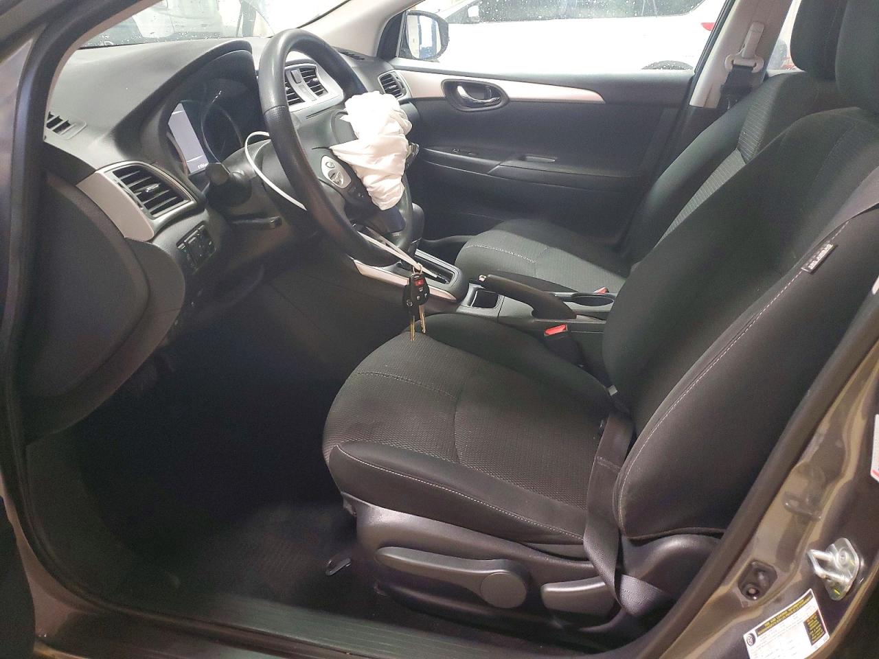 Nissan Sentra S