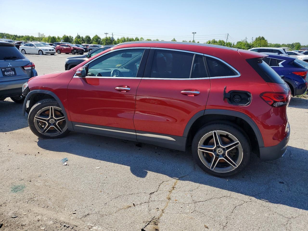 Mercedes-Benz GLA 250 4matic
