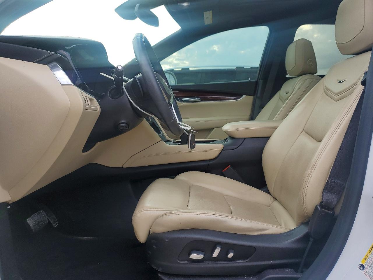 Cadillac XT5 Luxury