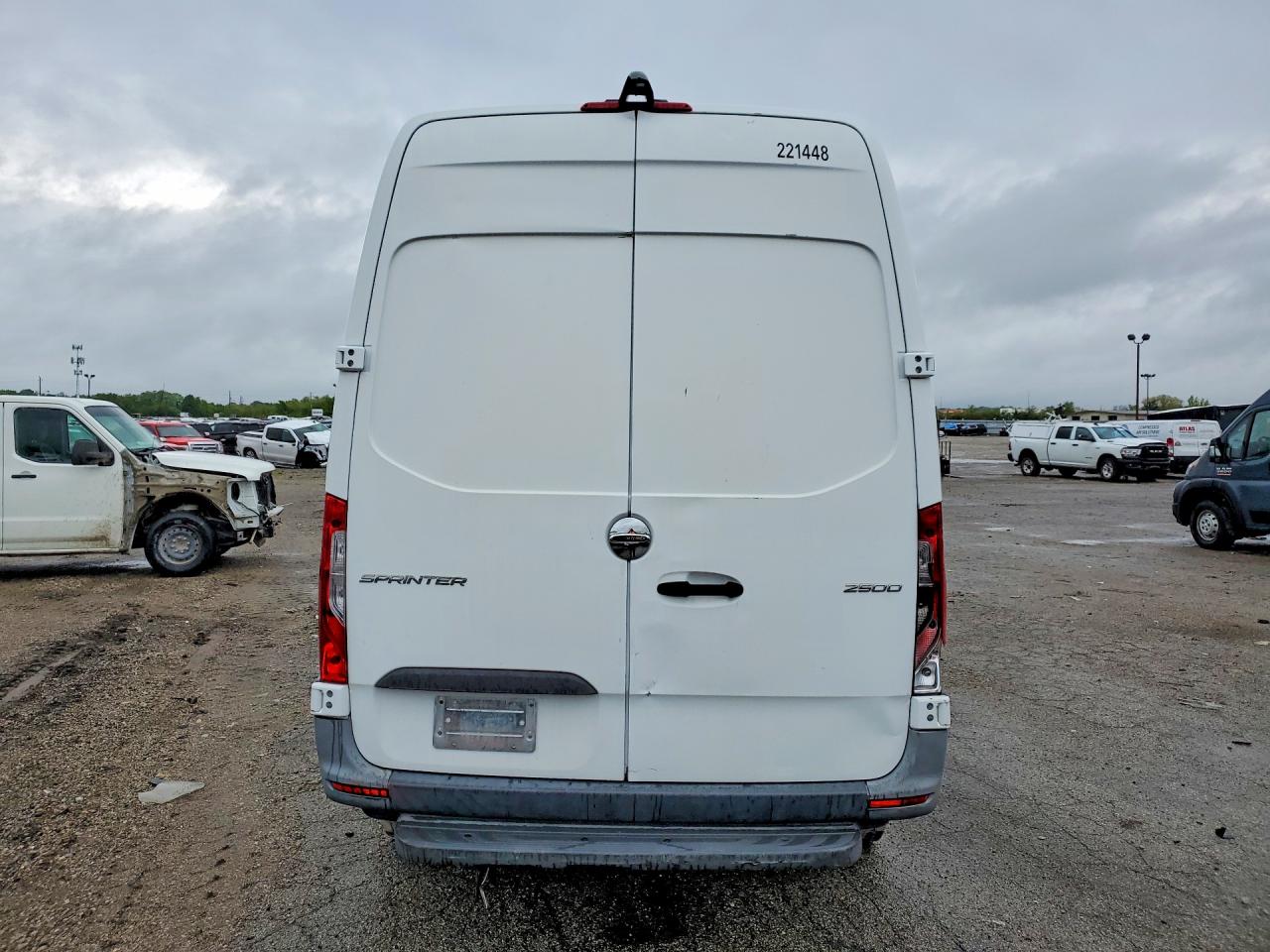 Freightliner Sprinter 2500