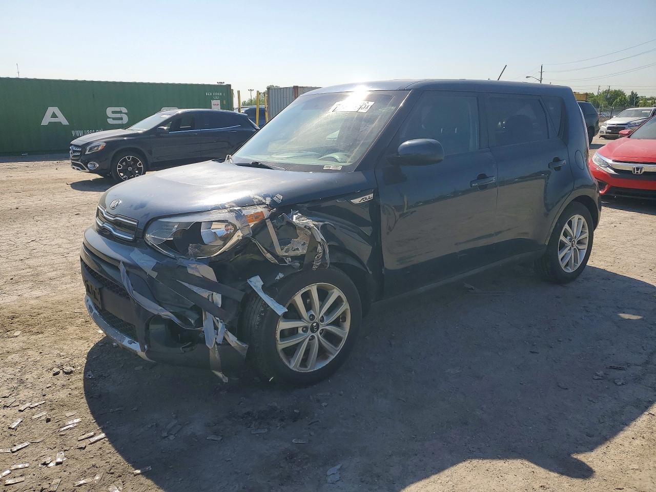 Salvage Kia Soul Image