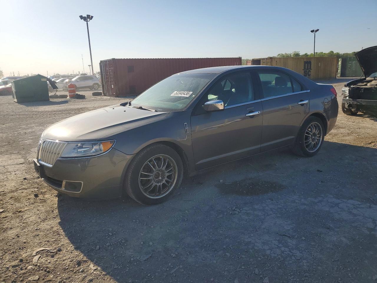 Salvage Lincoln MKZ Image