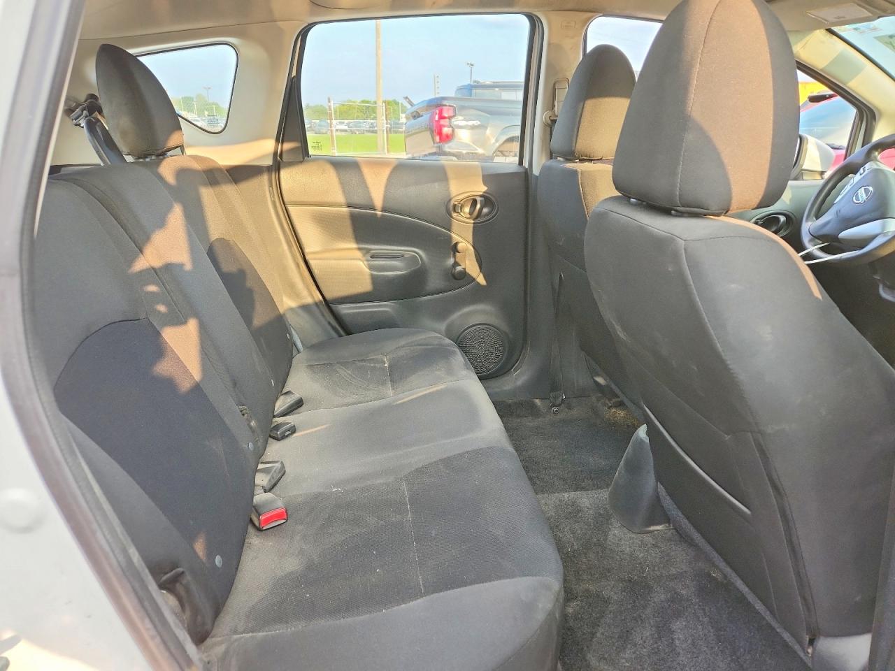 Nissan Versa S Plus