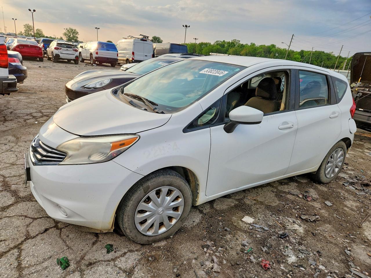 Salvage Nissan Versa Image