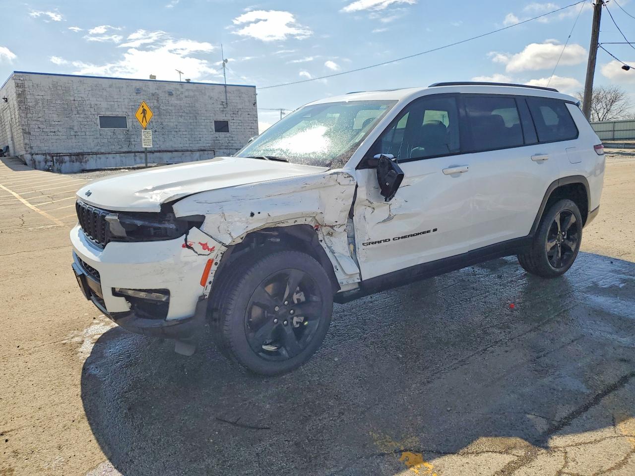 Salvage Jeep Cherokee Image