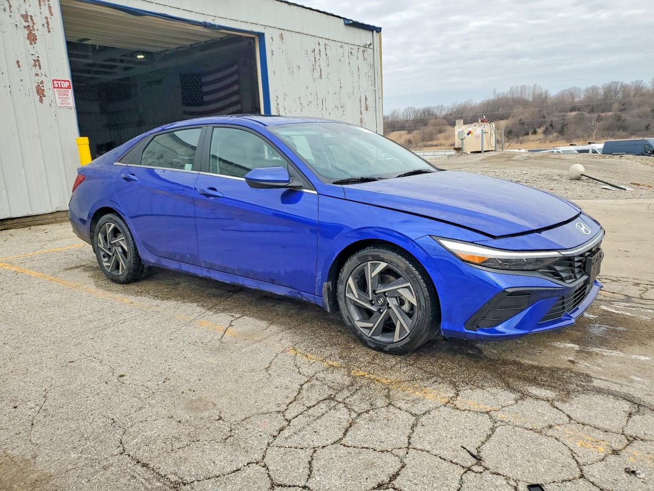 Hyundai ELANTRA Sel