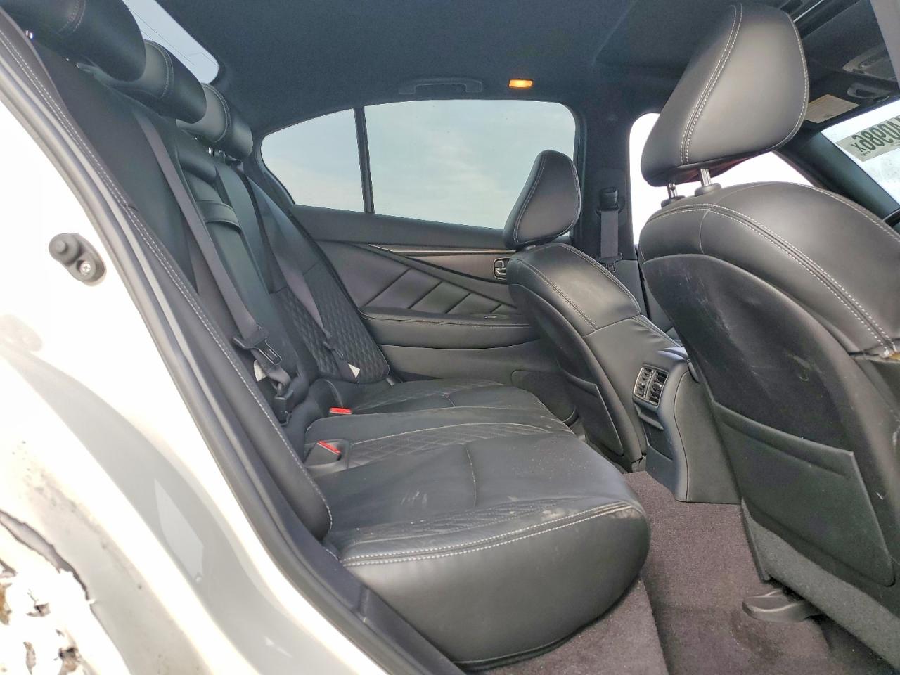 INFINITI Q50 3.0t Sport