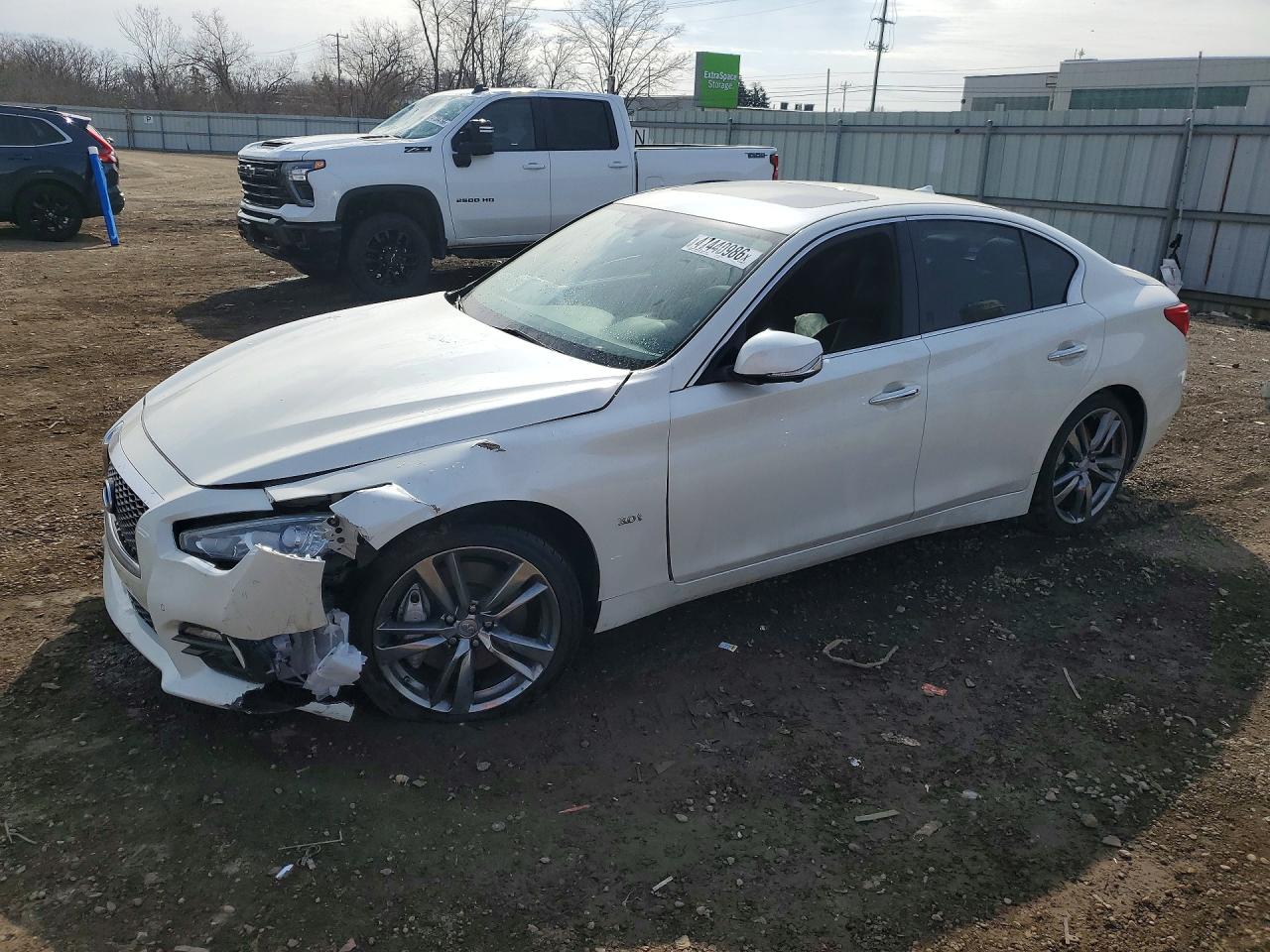 Salvage INFINITI Q50 Image
