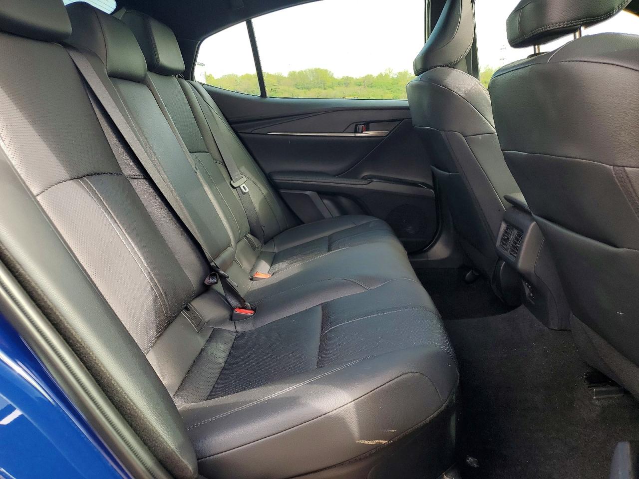 Toyota Camry Xse
