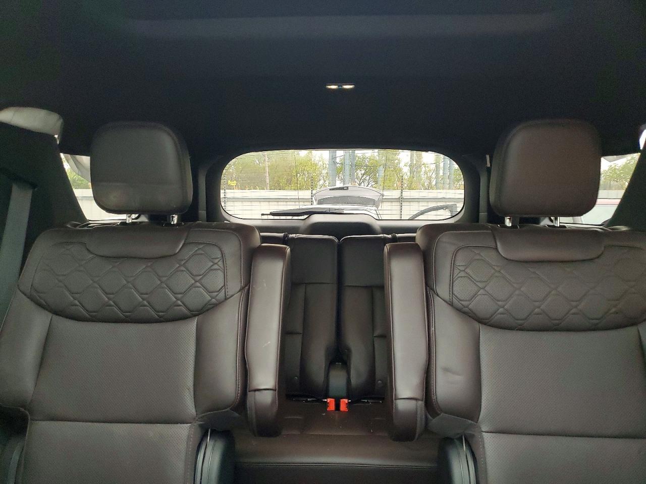 Ford Explorer Platinum