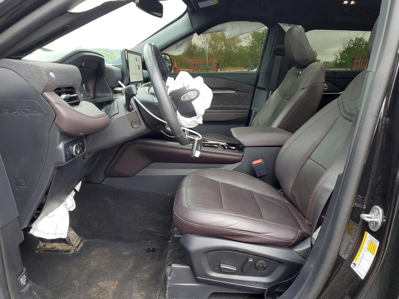 Ford Explorer Platinum