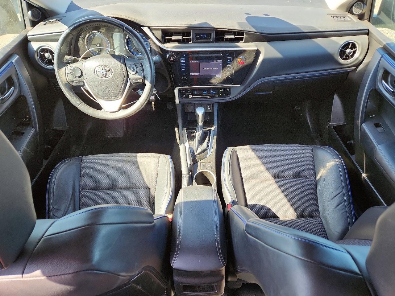 Toyota Corolla Se