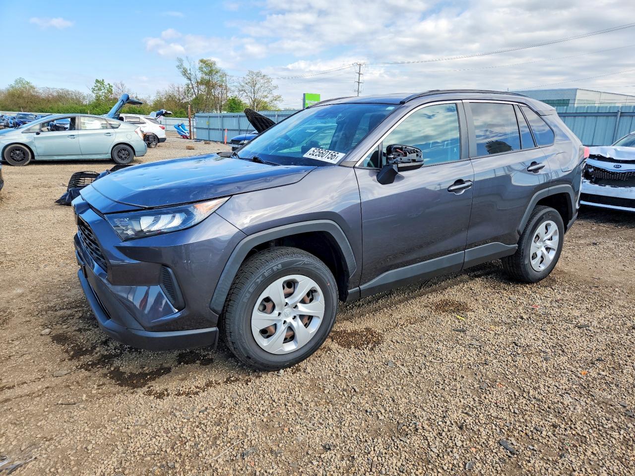 Salvage Toyota RAV4 Image