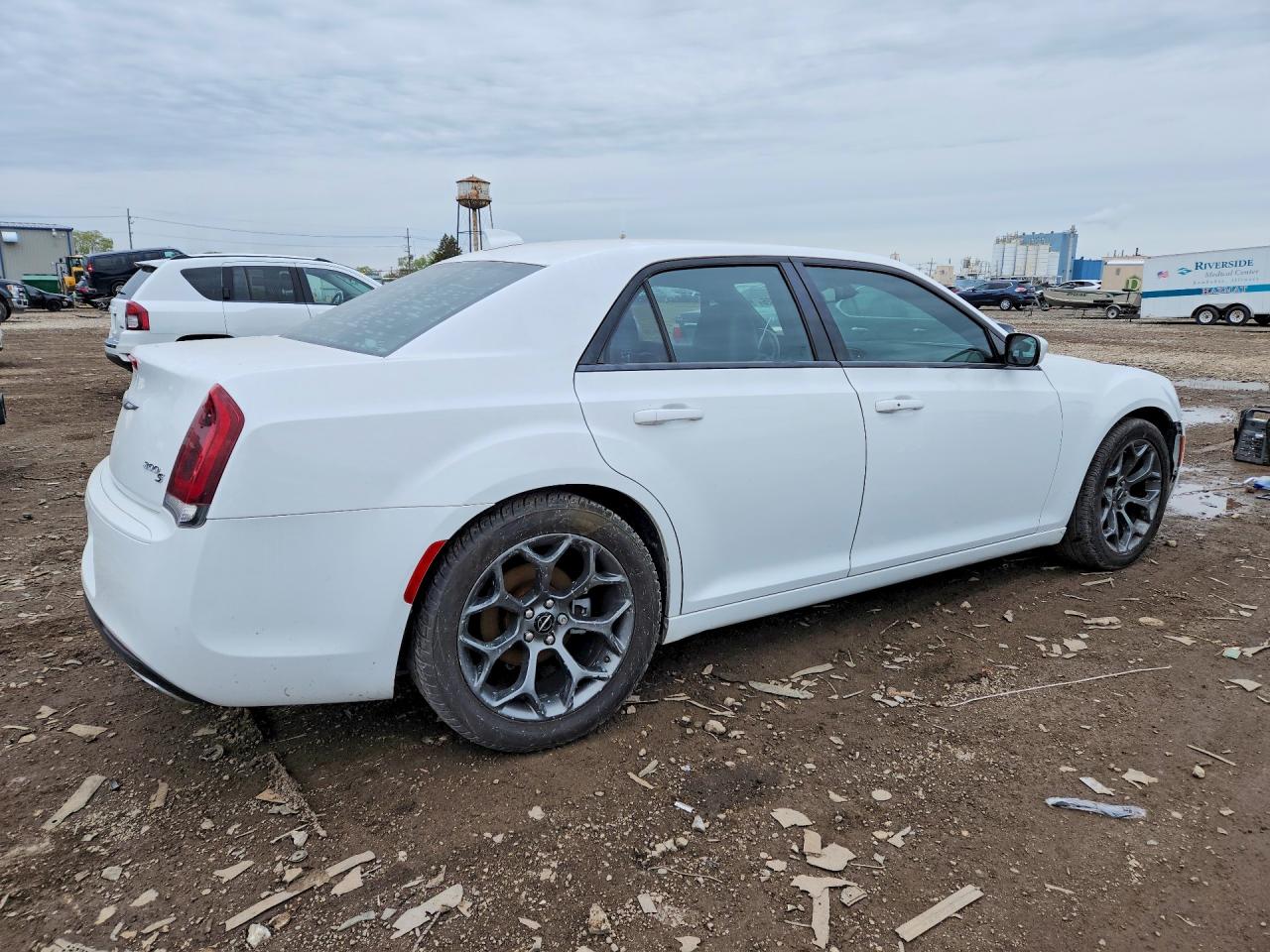 Chrysler 300 S