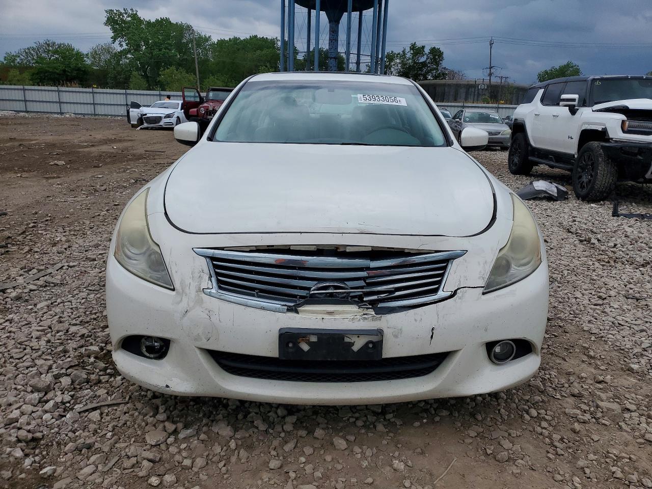 INFINITI G37 X