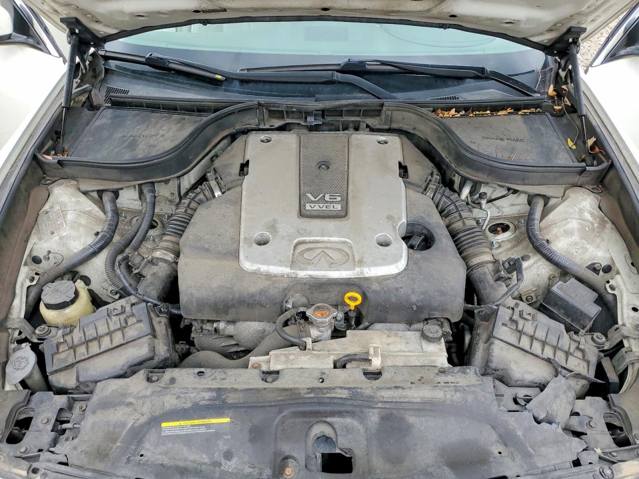 INFINITI G37 X