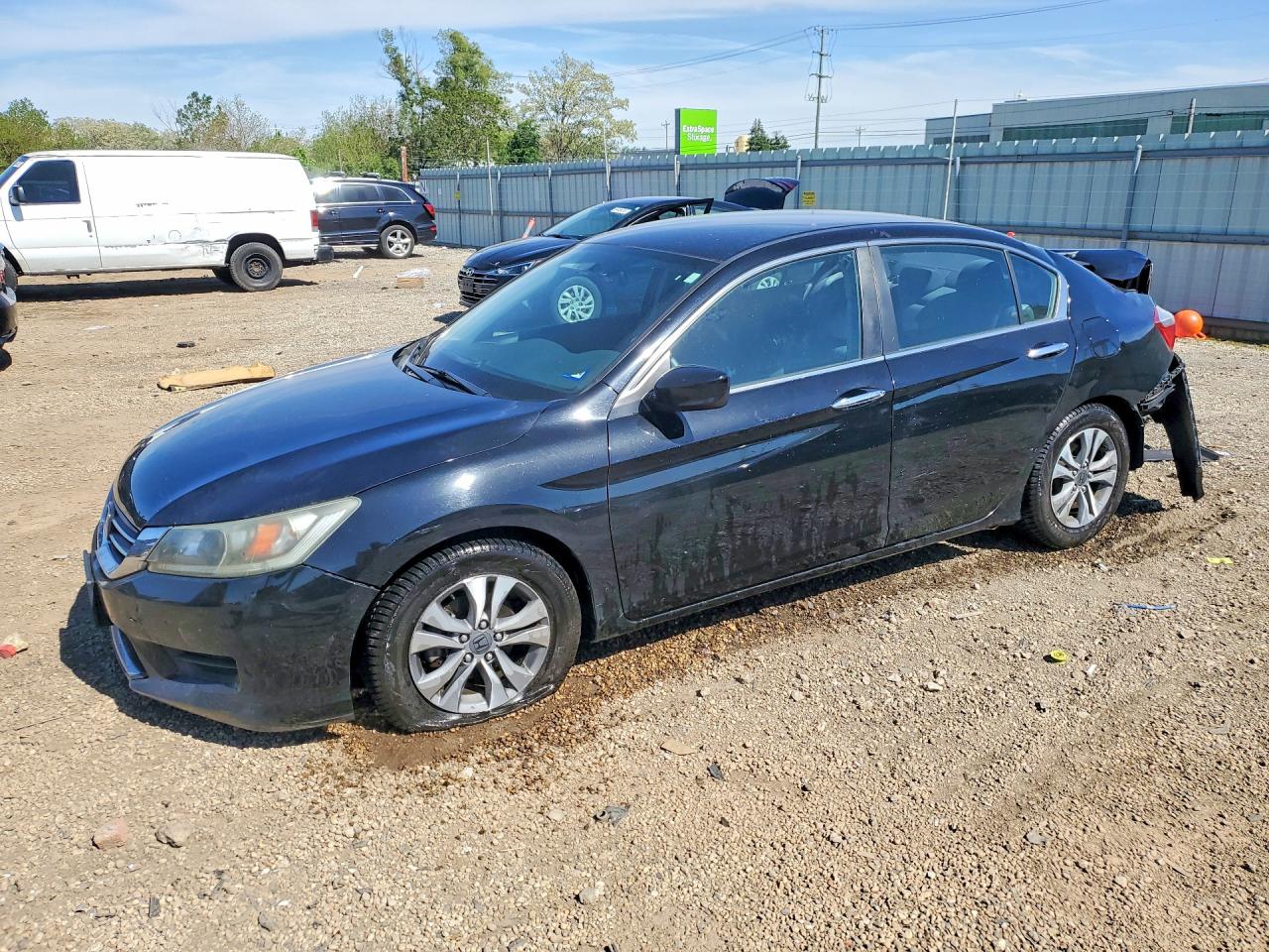 Salvage Honda Accord Image