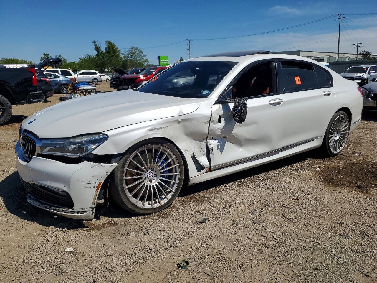 Salvage BMW 7 Series Image