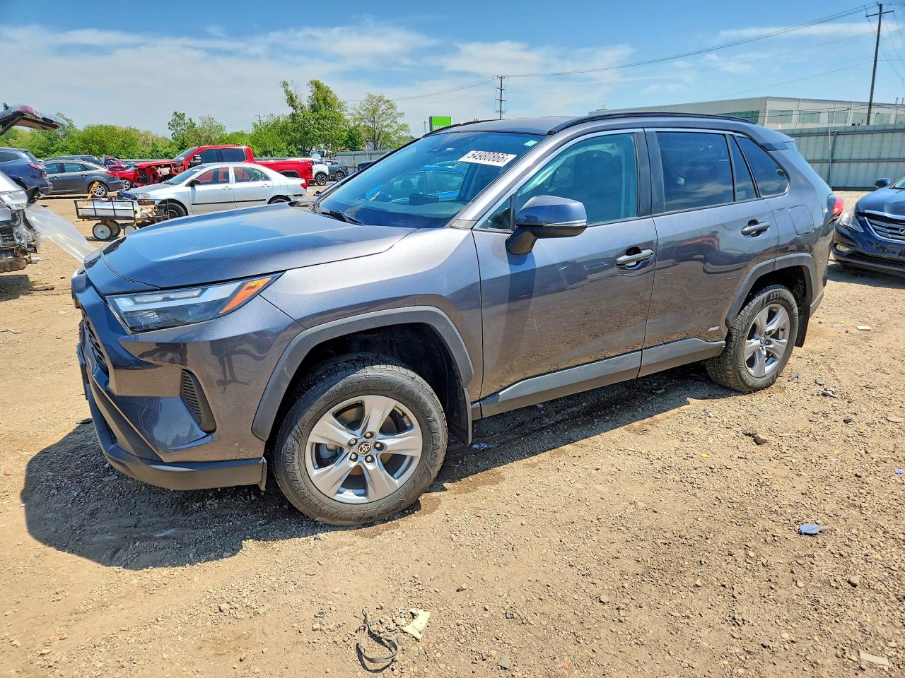 Salvage Toyota RAV4 Image