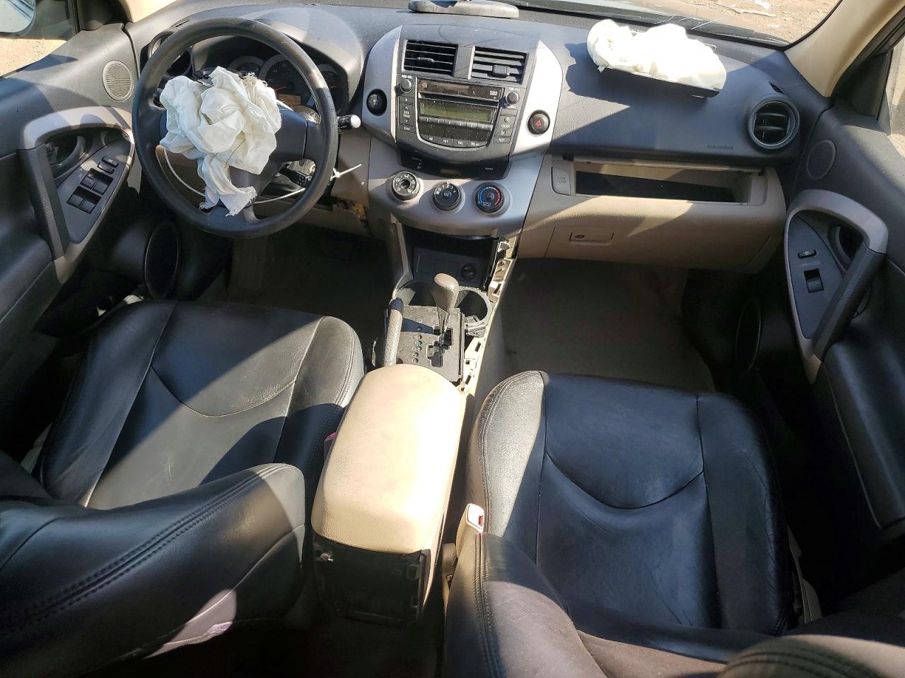 Toyota RAV4 Base