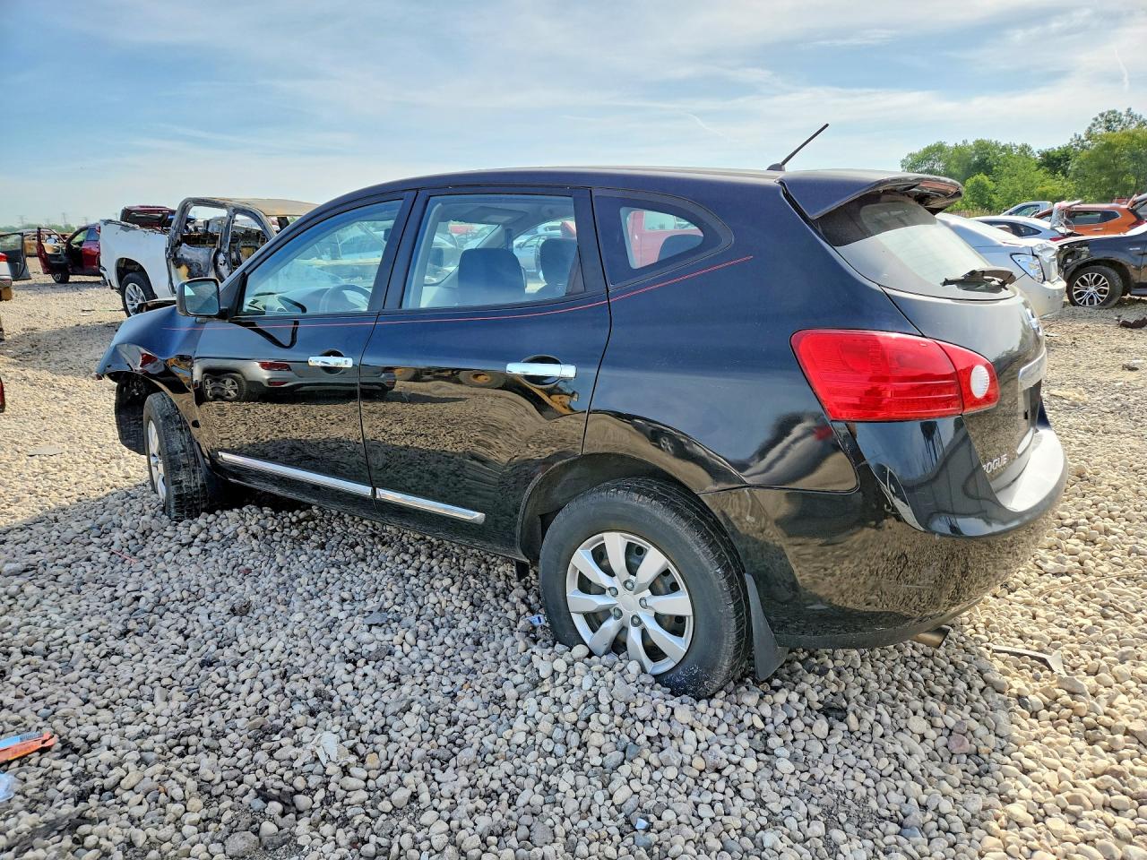 Nissan Rogue S