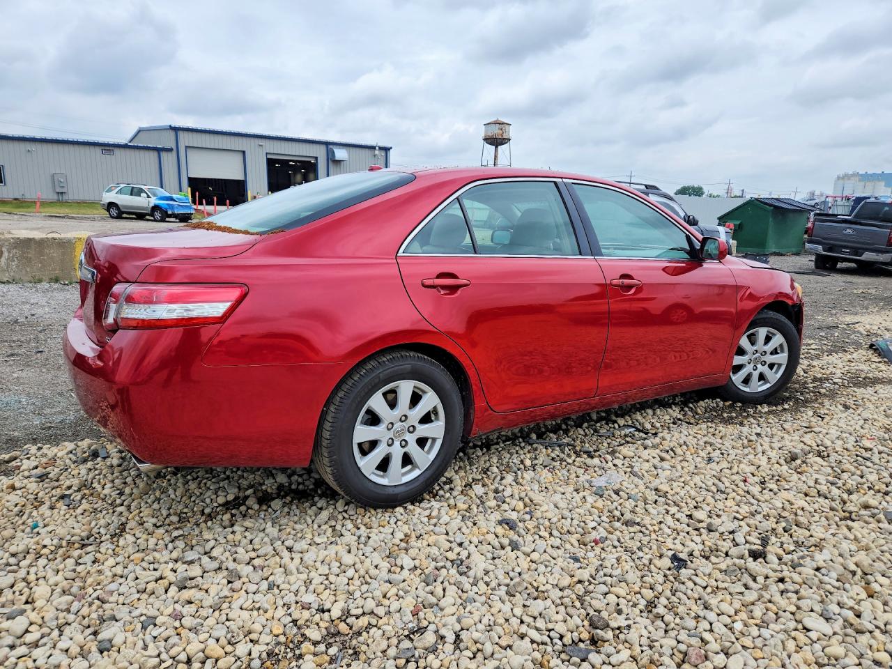 Toyota Camry Xle V6