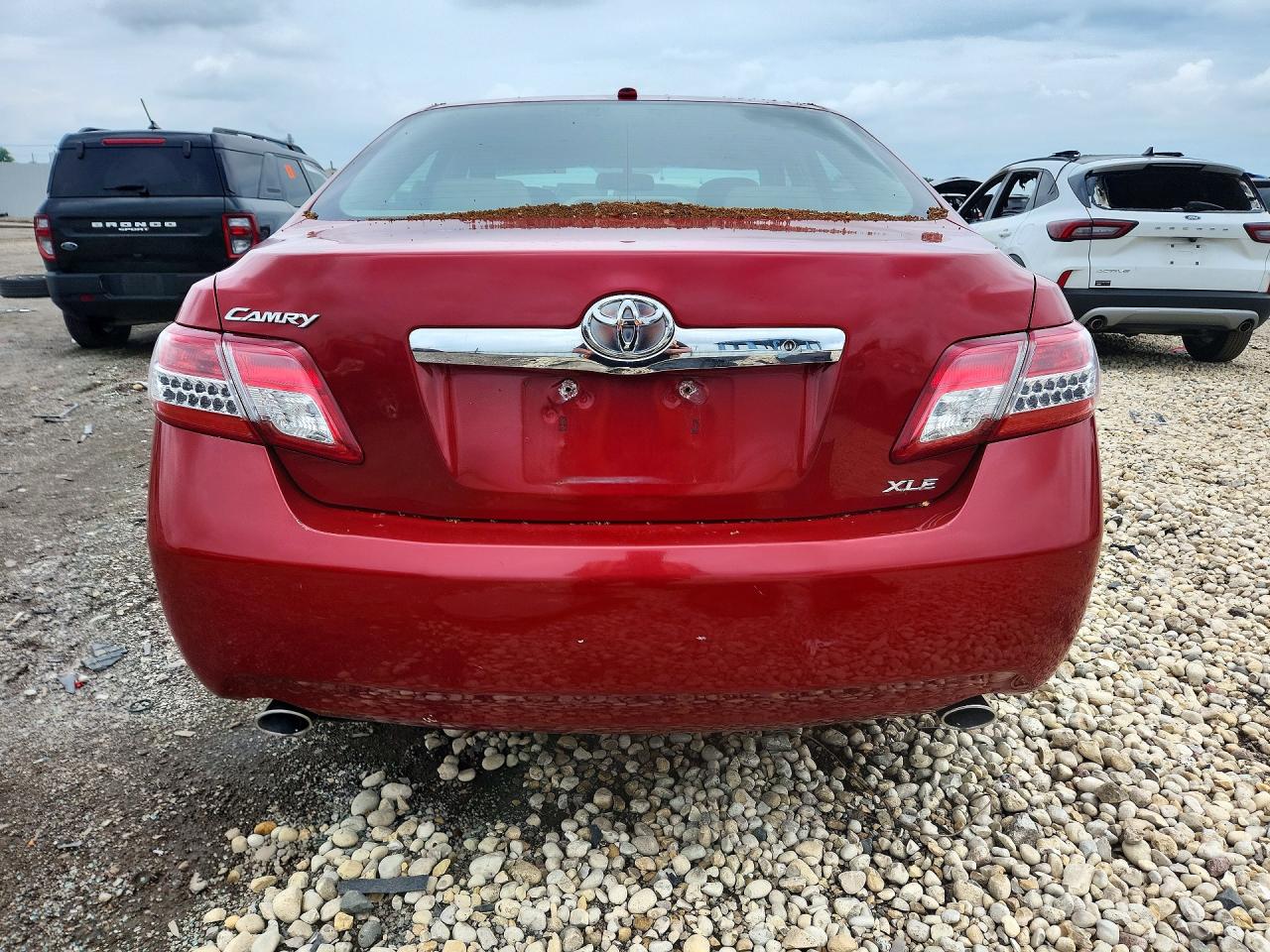 Toyota Camry Xle V6