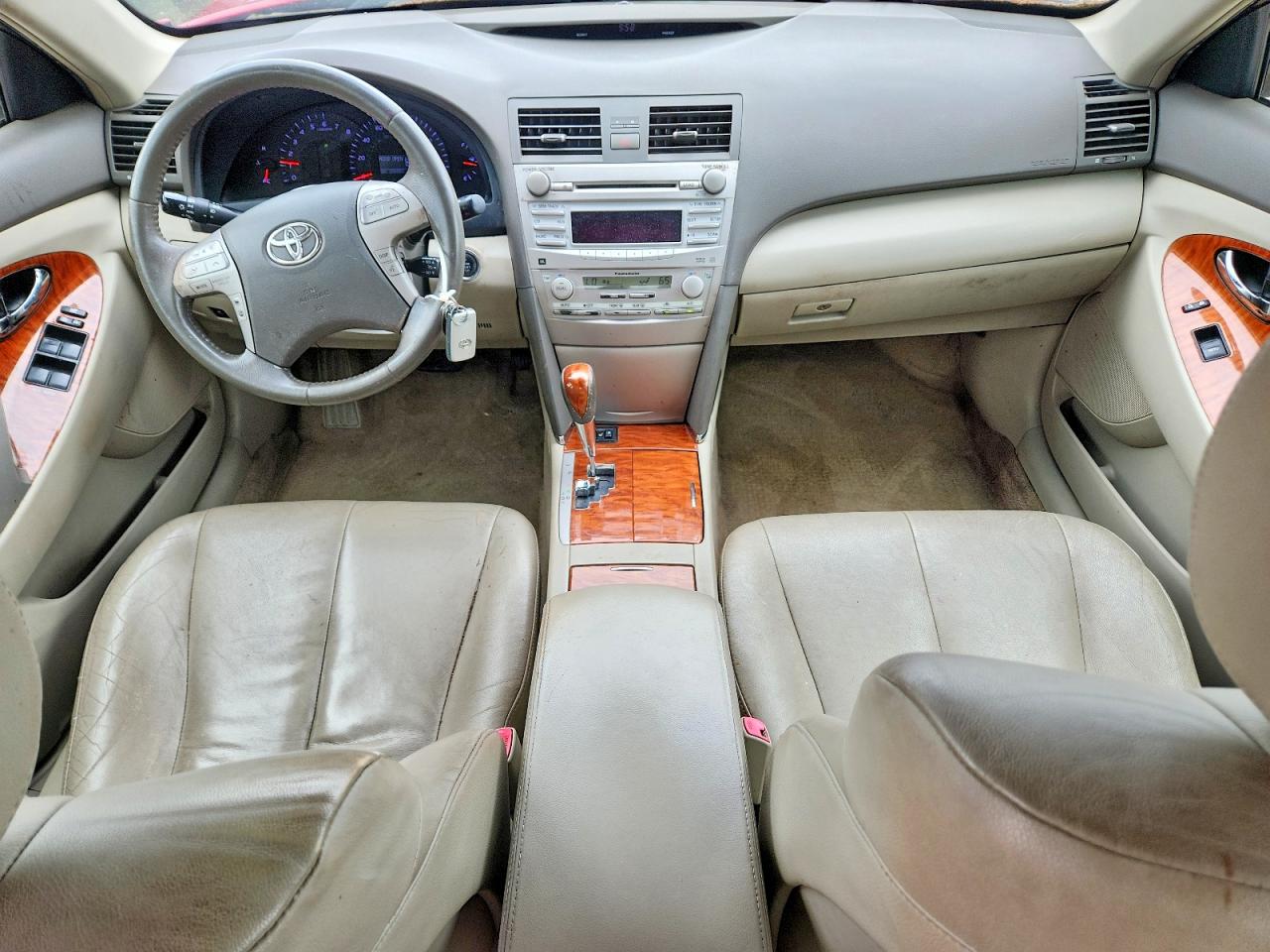 Toyota Camry Xle V6